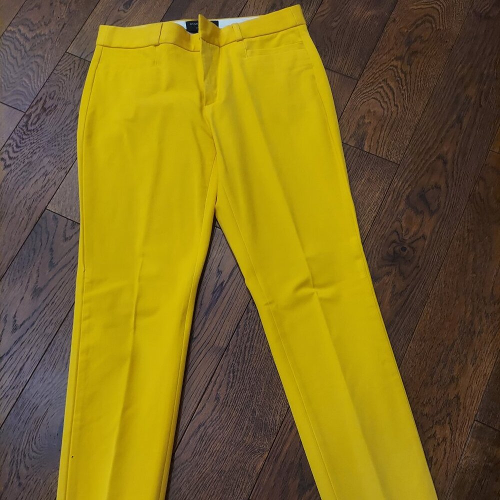 Banana Republic sloan curvy fit pant